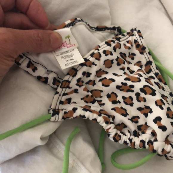 Rebel Beach Swim Suit - sz LG with 2 sz MD tops - Picture 7 of 12